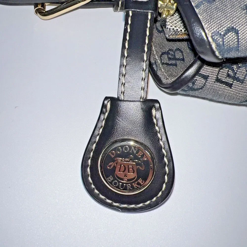 Dooney and Bourke H035C B1 Buckle Satchel Black Trim Grey Purse Canvas Bag EUC - Picture 5 of 14